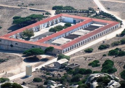 Escursioni Asinara - Il carcere - Asinara Sail Experience